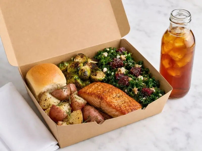 Dinner buffet in a box